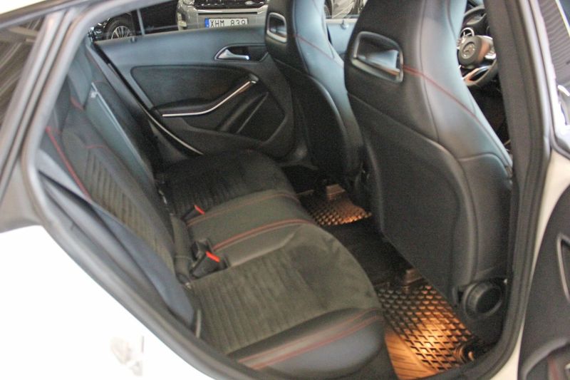 Mercedes CLA220 bild 14