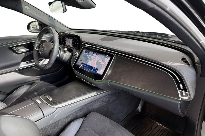 Mercedes E300 bild 9