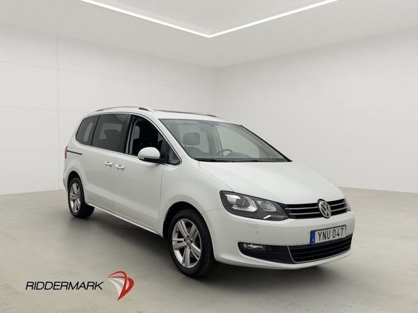 Volkswagen Sharan 2.0 TDI Pano 7-sits kamera D-Värm Drag - 2019