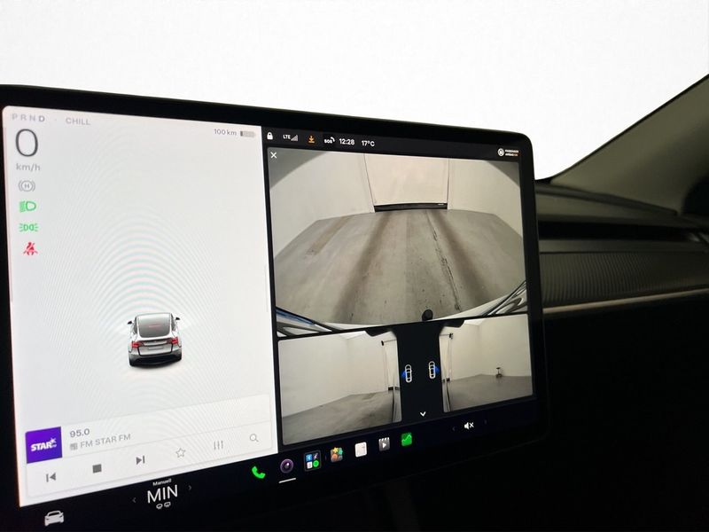 Tesla Model Y bild 20