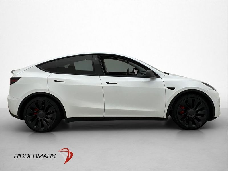 Tesla Model Y bild 10