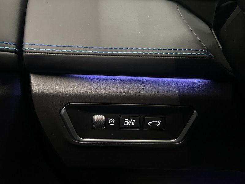 Lynk & Co 01 bild 28