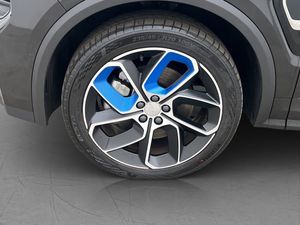 Lynk & Co 01 bild 34