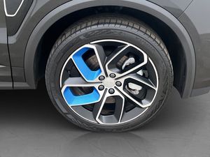 Lynk & Co 01 bild 31
