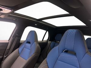 Lynk & Co 01 bild 15