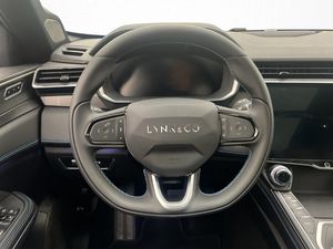 Lynk & Co 01 bild 23