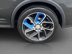 Lynk & Co 01 bild 33