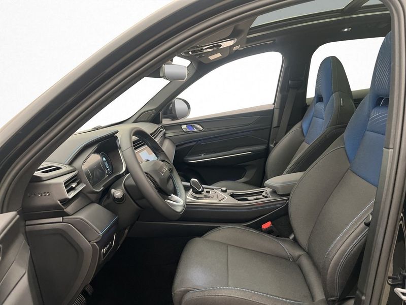 Lynk & Co 01 bild 13