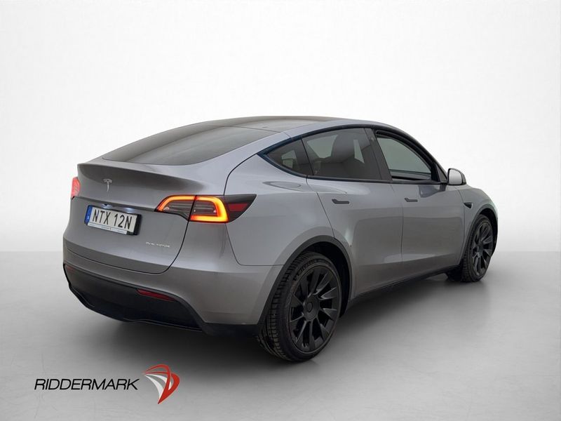 Tesla Model Y bild 9