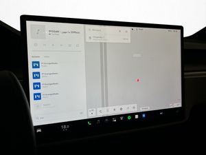 Tesla Model X bild 25