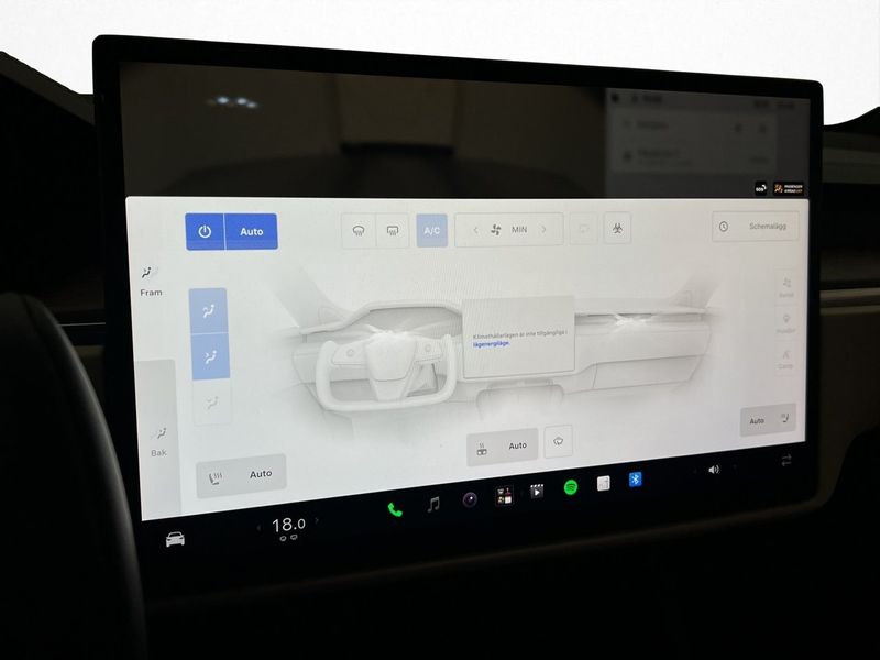 Tesla Model X bild 28