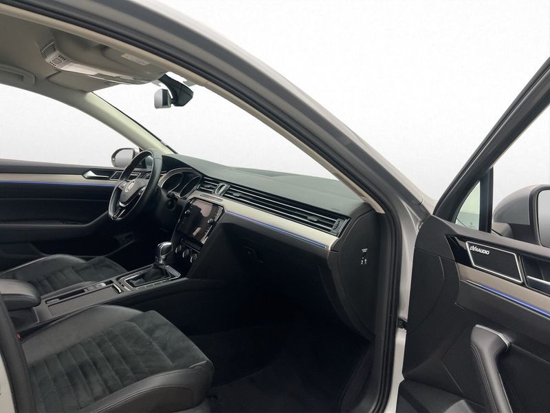 Volkswagen Passat bild 16