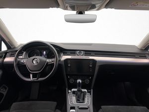 Volkswagen Passat bild 13