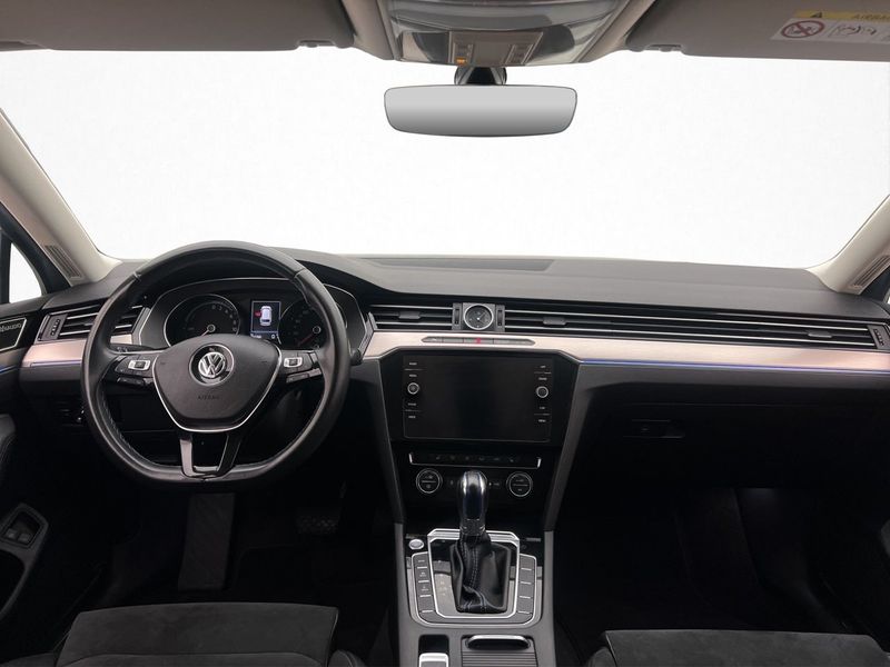 Volkswagen Passat bild 13