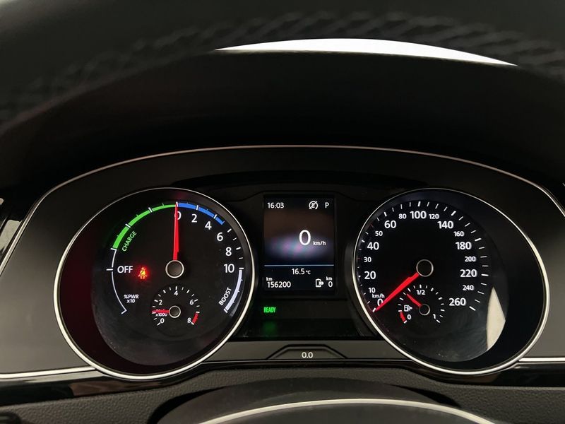 Volkswagen Passat bild 18
