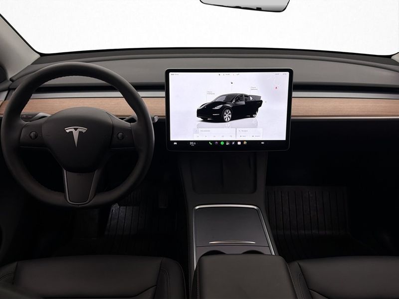 Tesla Model Y bild 14