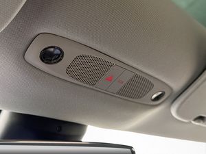 Tesla Model 3 bild 29