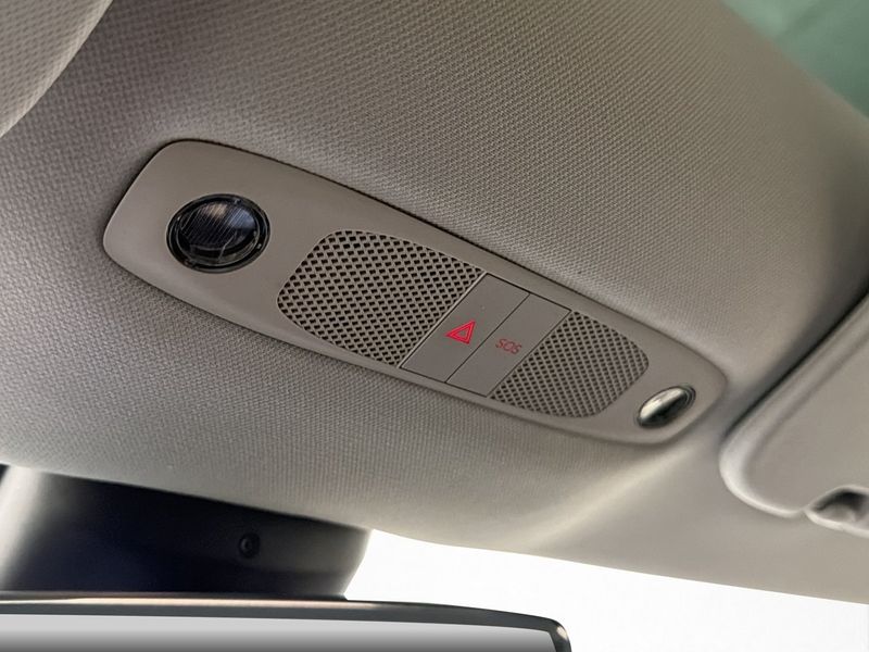 Tesla Model 3 bild 29