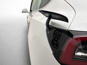 Tesla Model 3 bild 31
