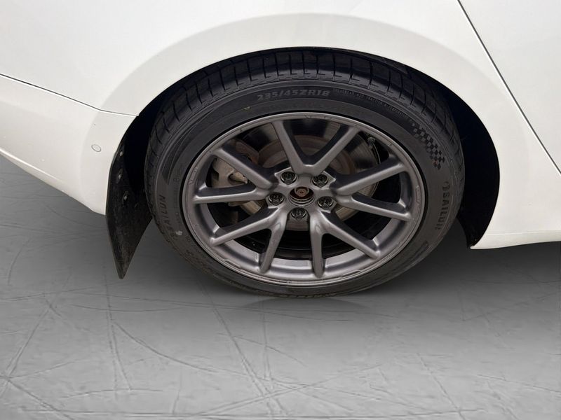 Tesla Model 3 bild 34