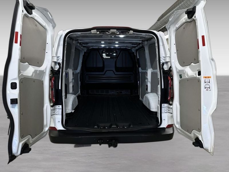 Ford E-Transit bild 5