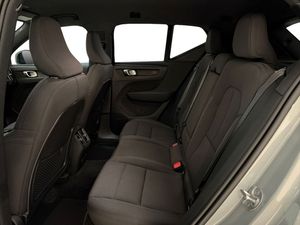 Volvo EX40 bild 6