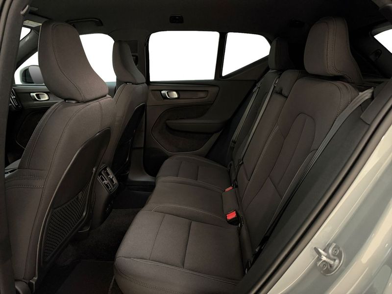 Volvo EX40 bild 6