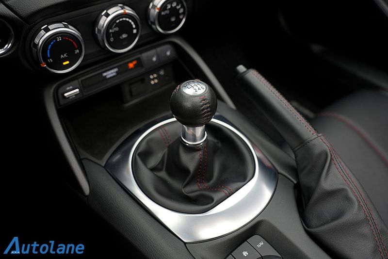 Mazda MX-5 bild 26