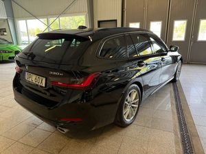 BMW 330 bild 3