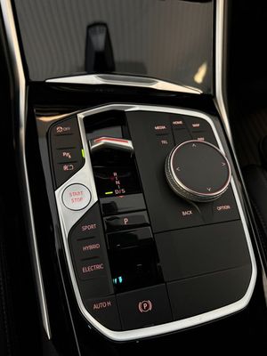BMW 330 bild 16