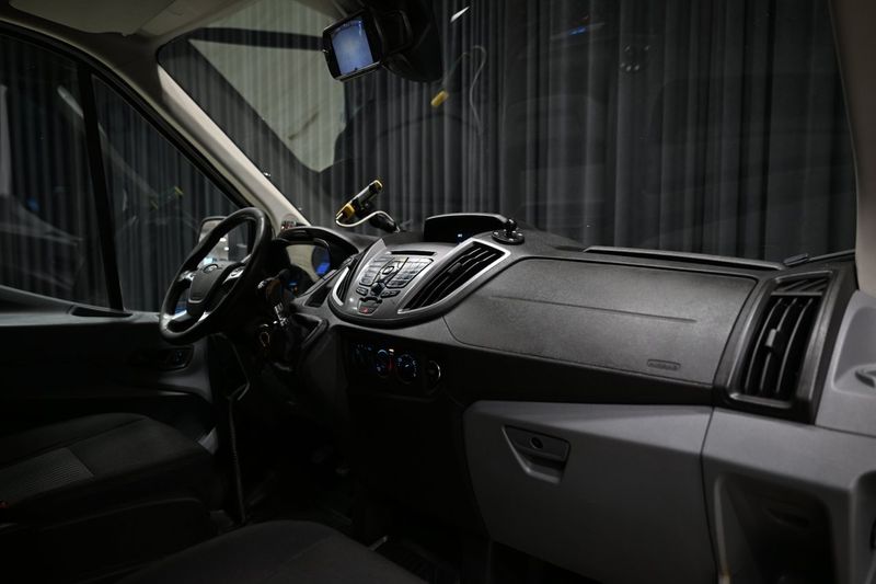 Ford Transit bild 31