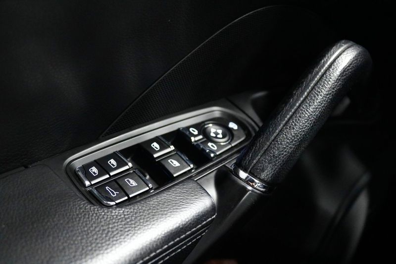 Porsche Cayenne bild 24