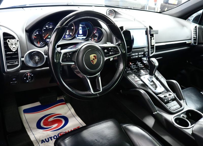 Porsche Cayenne bild 14