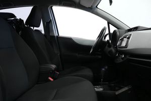 Toyota Yaris bild 8