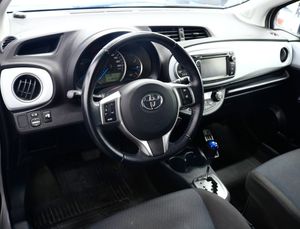 Toyota Yaris bild 10