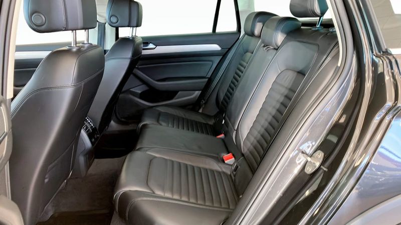 Volkswagen Passat bild 11
