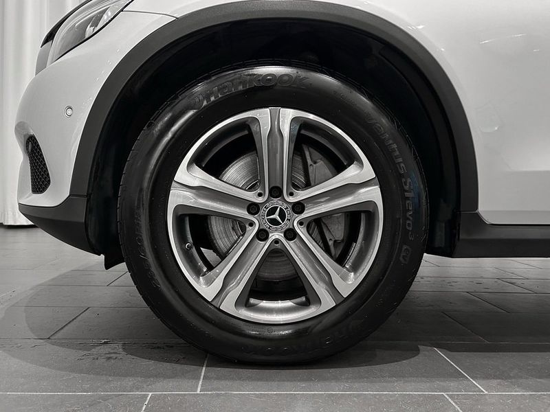 Mercedes GLC220 bild 5