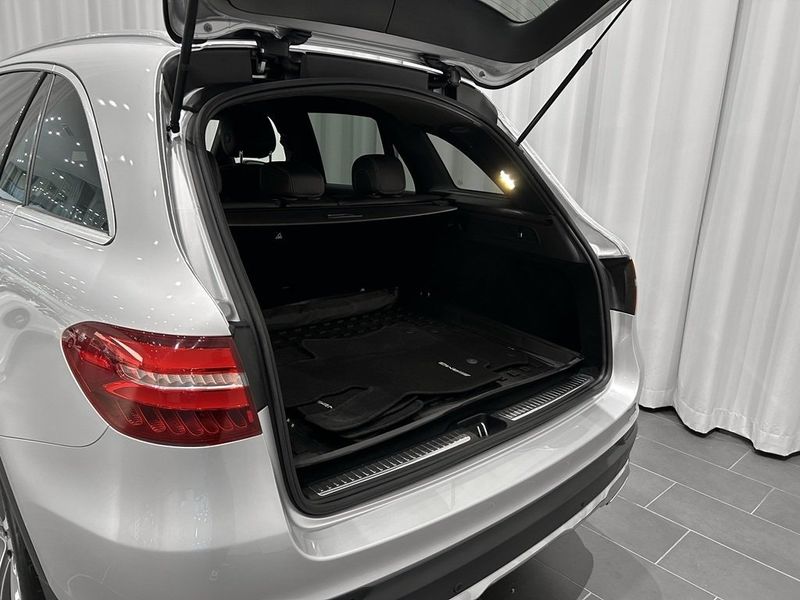 Mercedes GLC220 bild 4