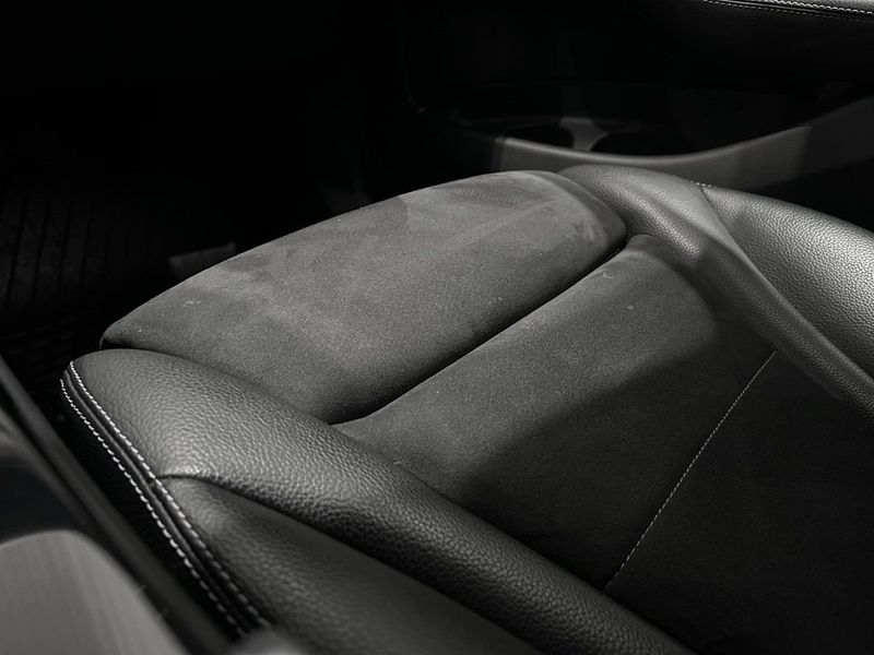 Mercedes GLC220 bild 14