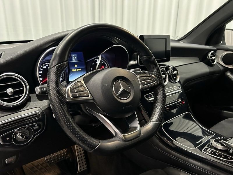 Mercedes GLC220 bild 9