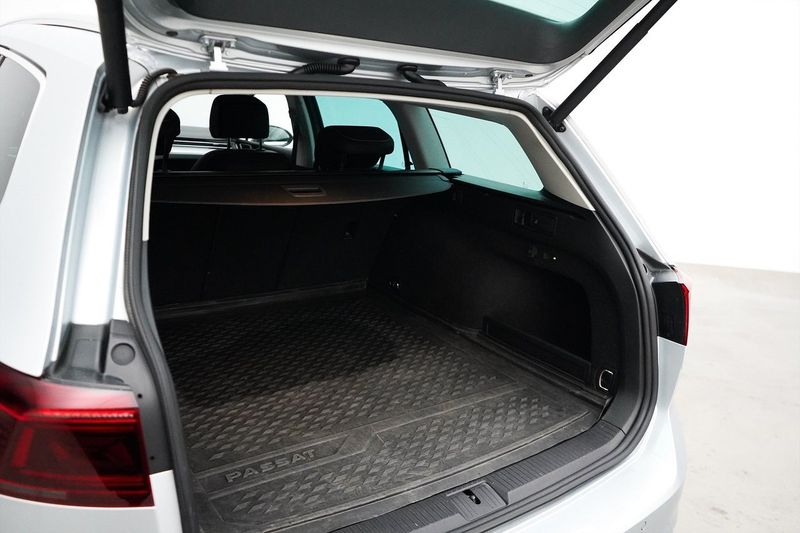 Volkswagen Passat bild 18