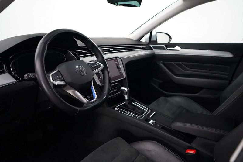 Volkswagen Passat bild 5