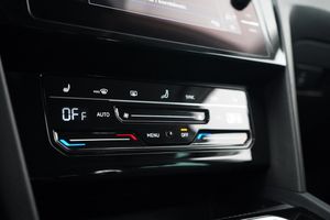 Volkswagen Passat bild 13