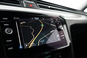 Volkswagen Passat bild 10