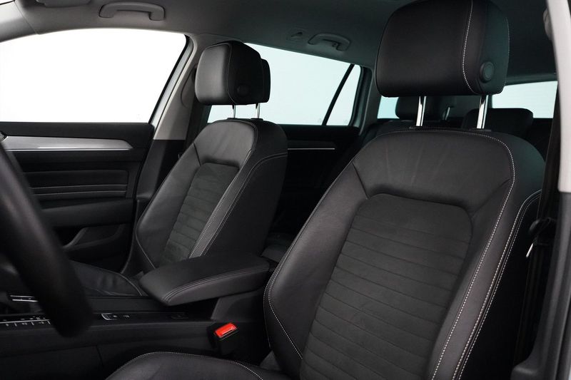 Volkswagen Passat bild 6