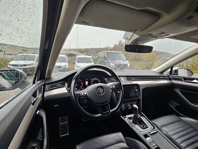 Volkswagen Passat bild 6