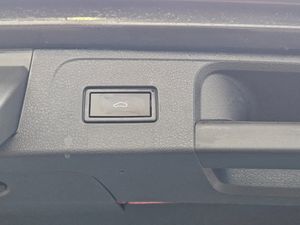 Volkswagen Passat bild 8