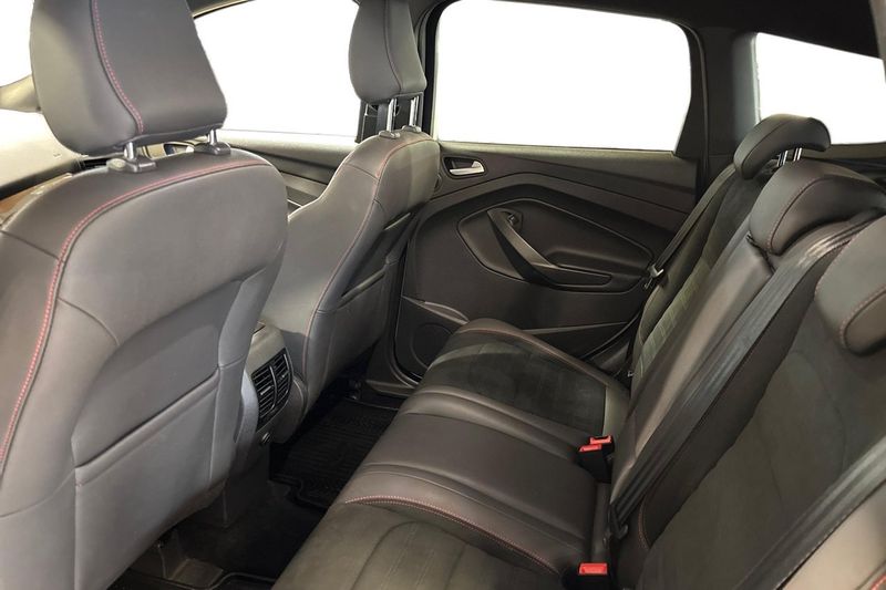 Ford Kuga bild 22