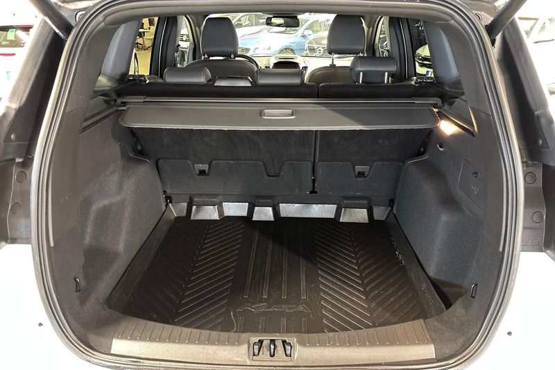Ford Kuga bild 20