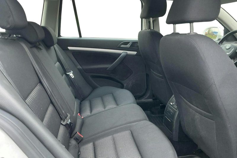 Skoda Octavia bild 8